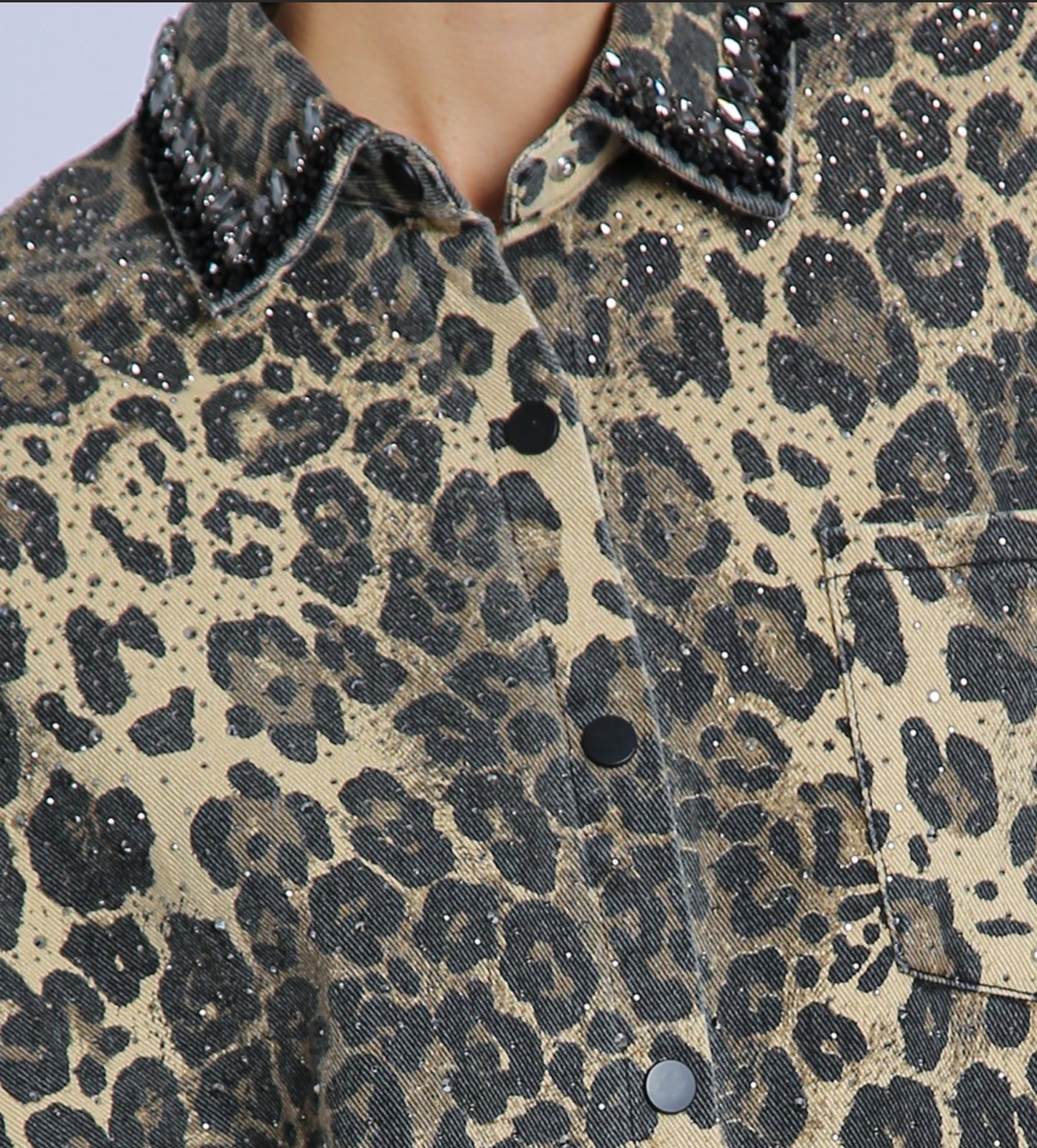 EMBELLISHED ANIMAL PRINT JEAN SHIRT