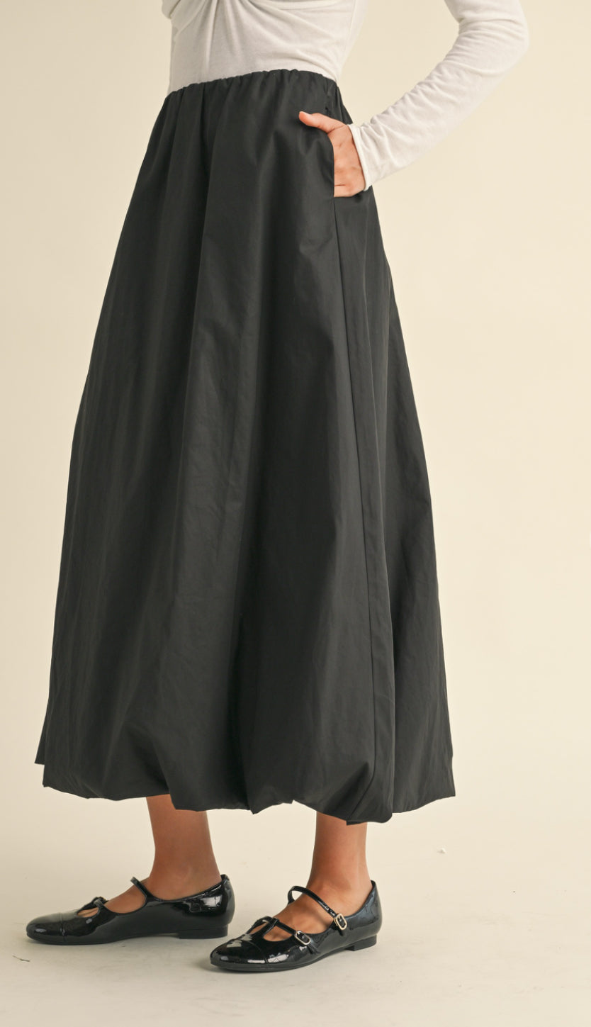 Balloon Black Maxi Skirt