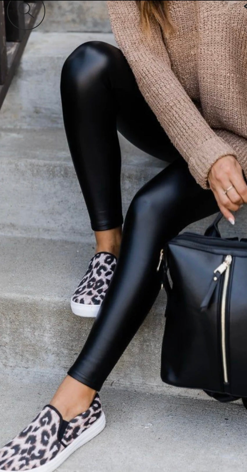 Cuerina Black Legging