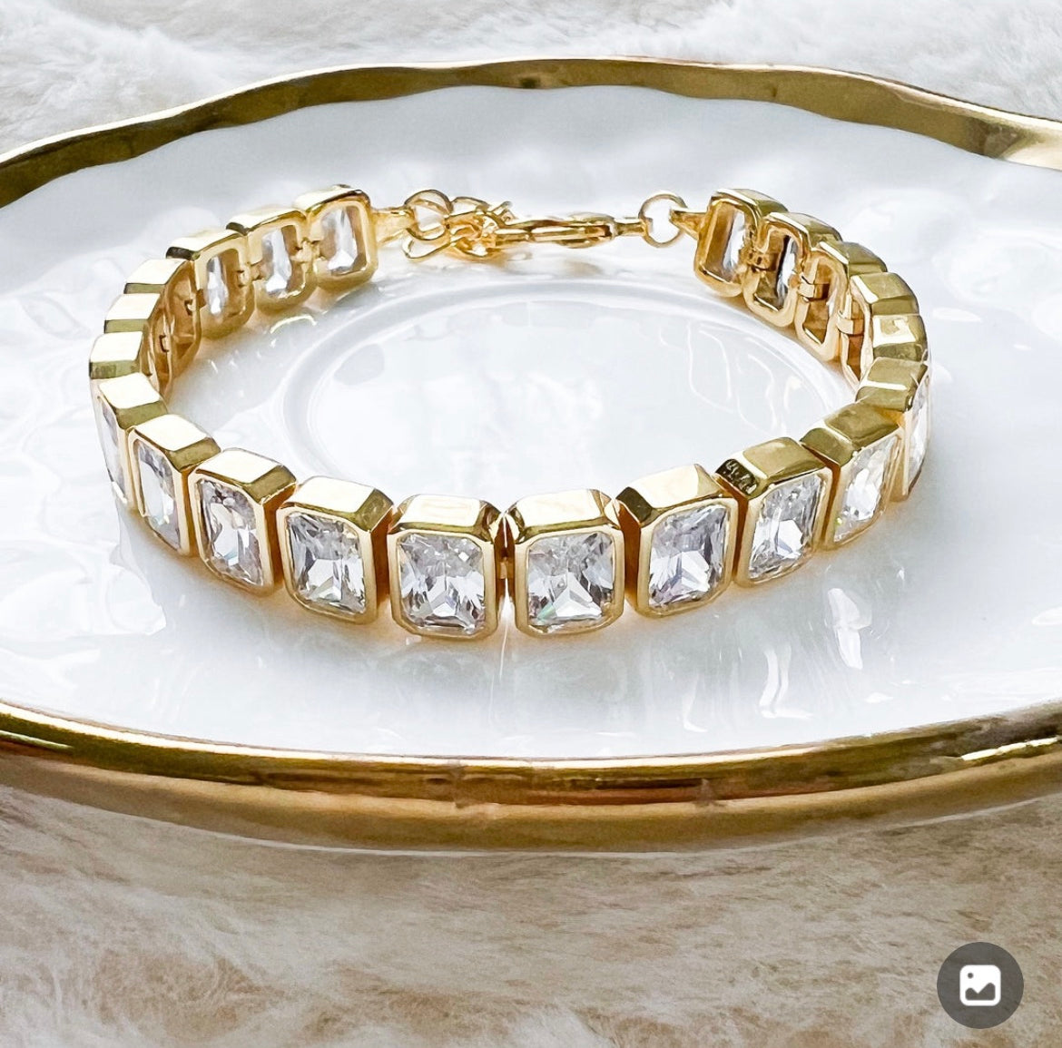 The Queen Bracelet