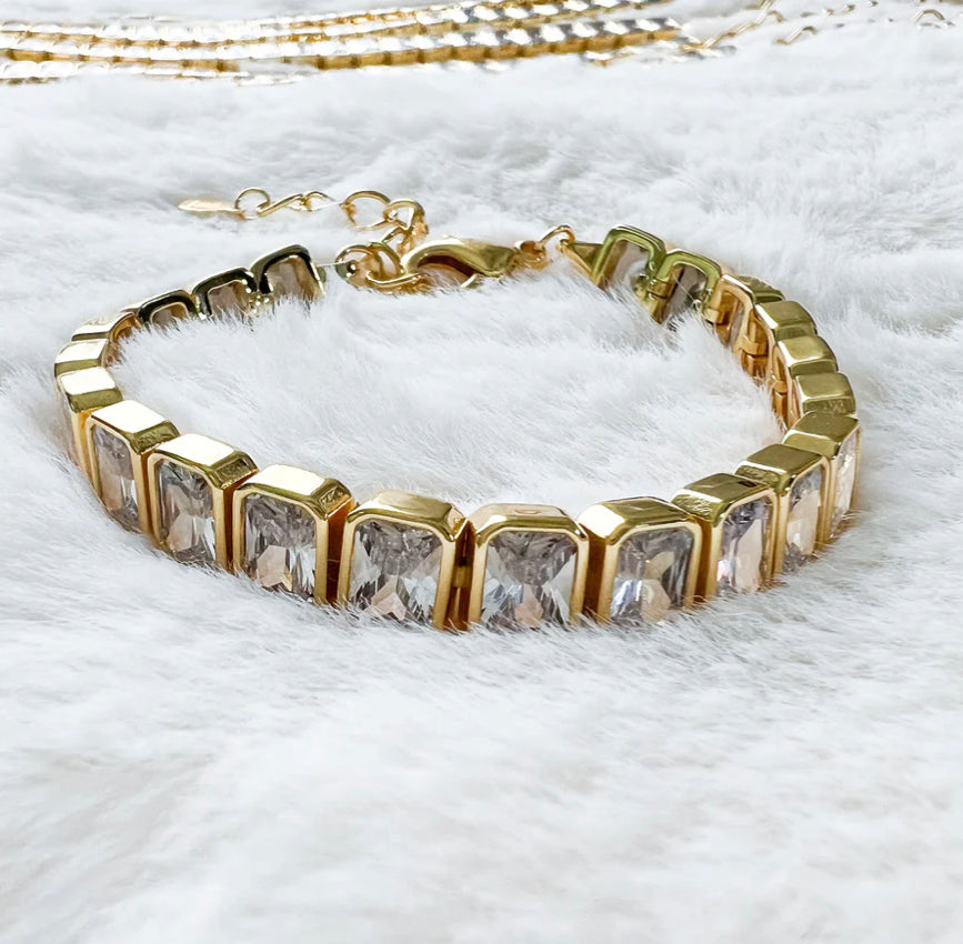 The Queen Bracelet