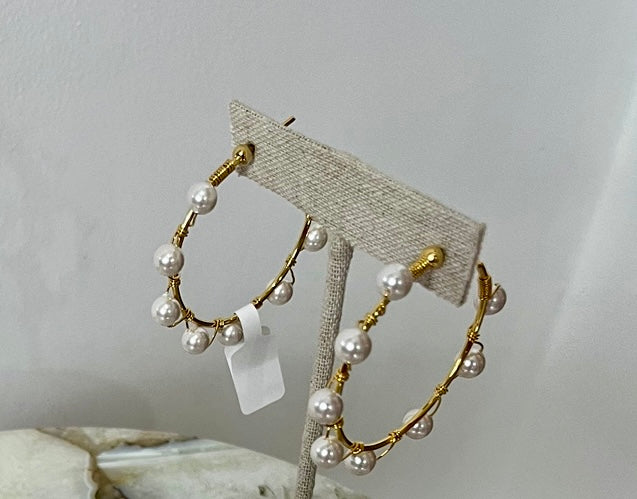 Pearl Distance Earrings