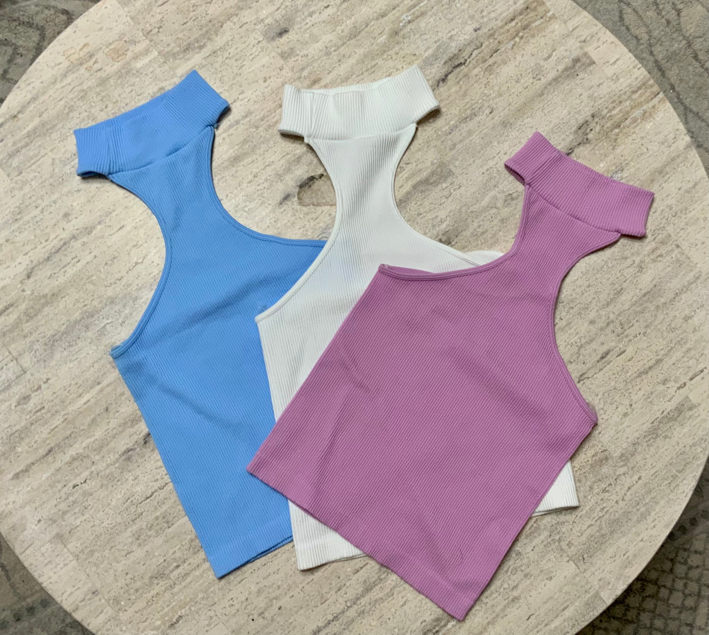 Basic strapless high neck