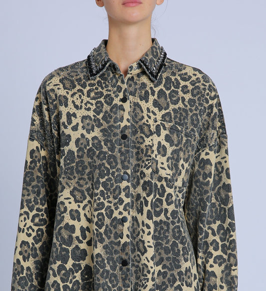 EMBELLISHED ANIMAL PRINT JEAN SHIRT