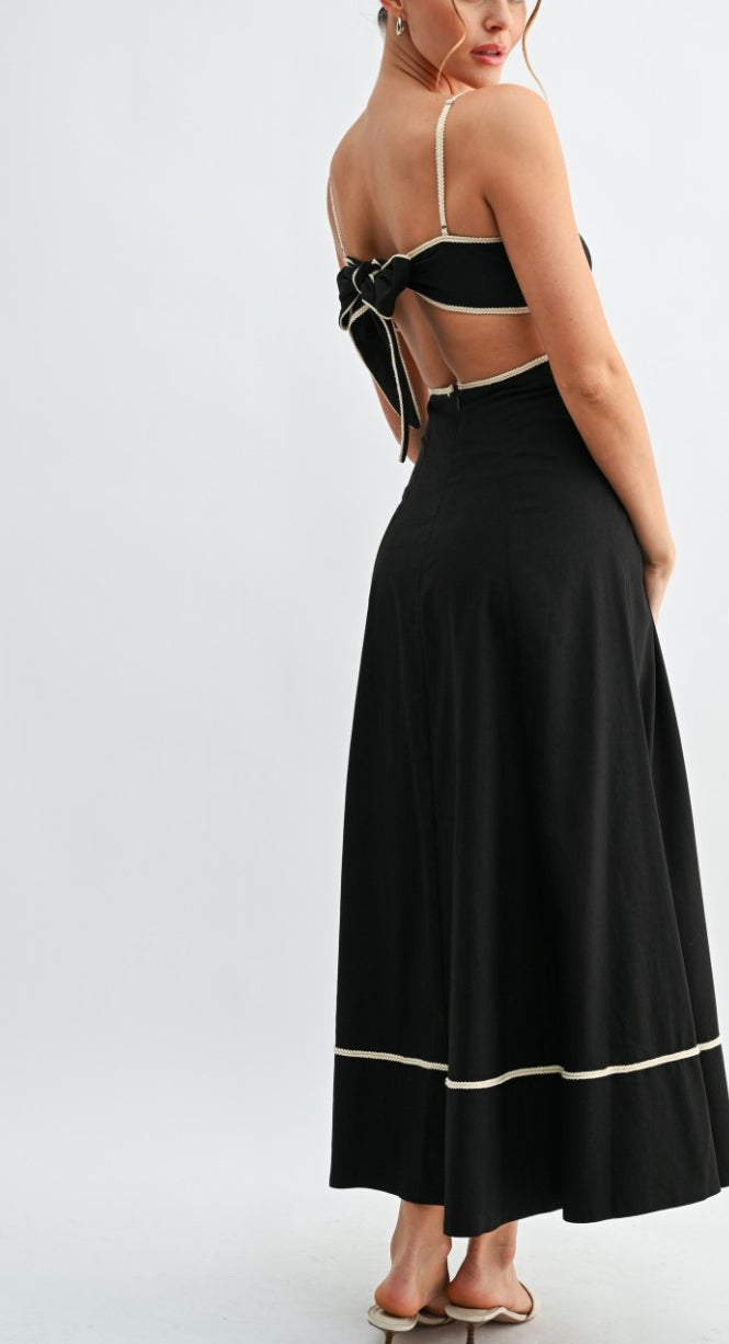 Contrast Trim Open-back Midi Dress